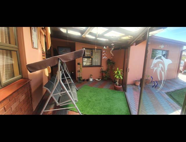 4 BEDROOM FREEHOLD SOLD IN FORDERVILLE